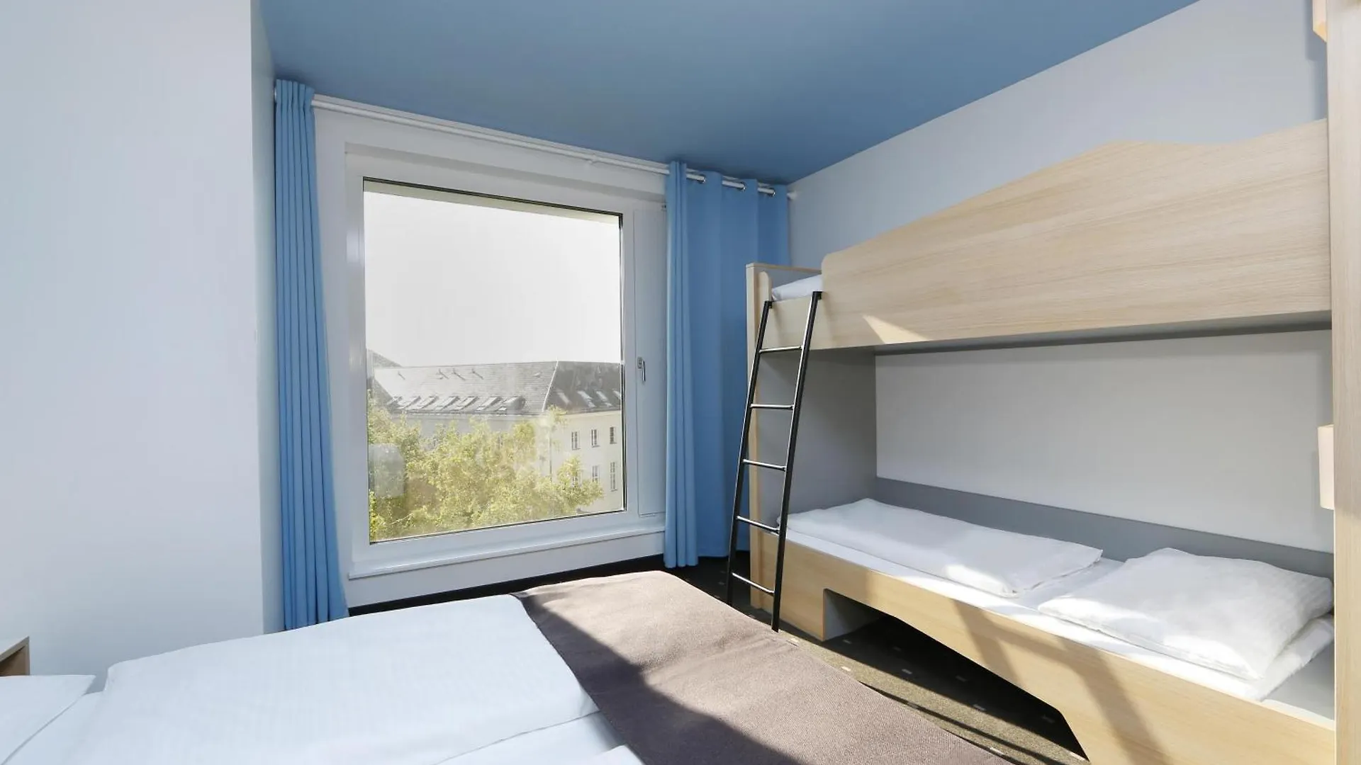 B&B Hotel Berlin-Tiergarten  Berlin